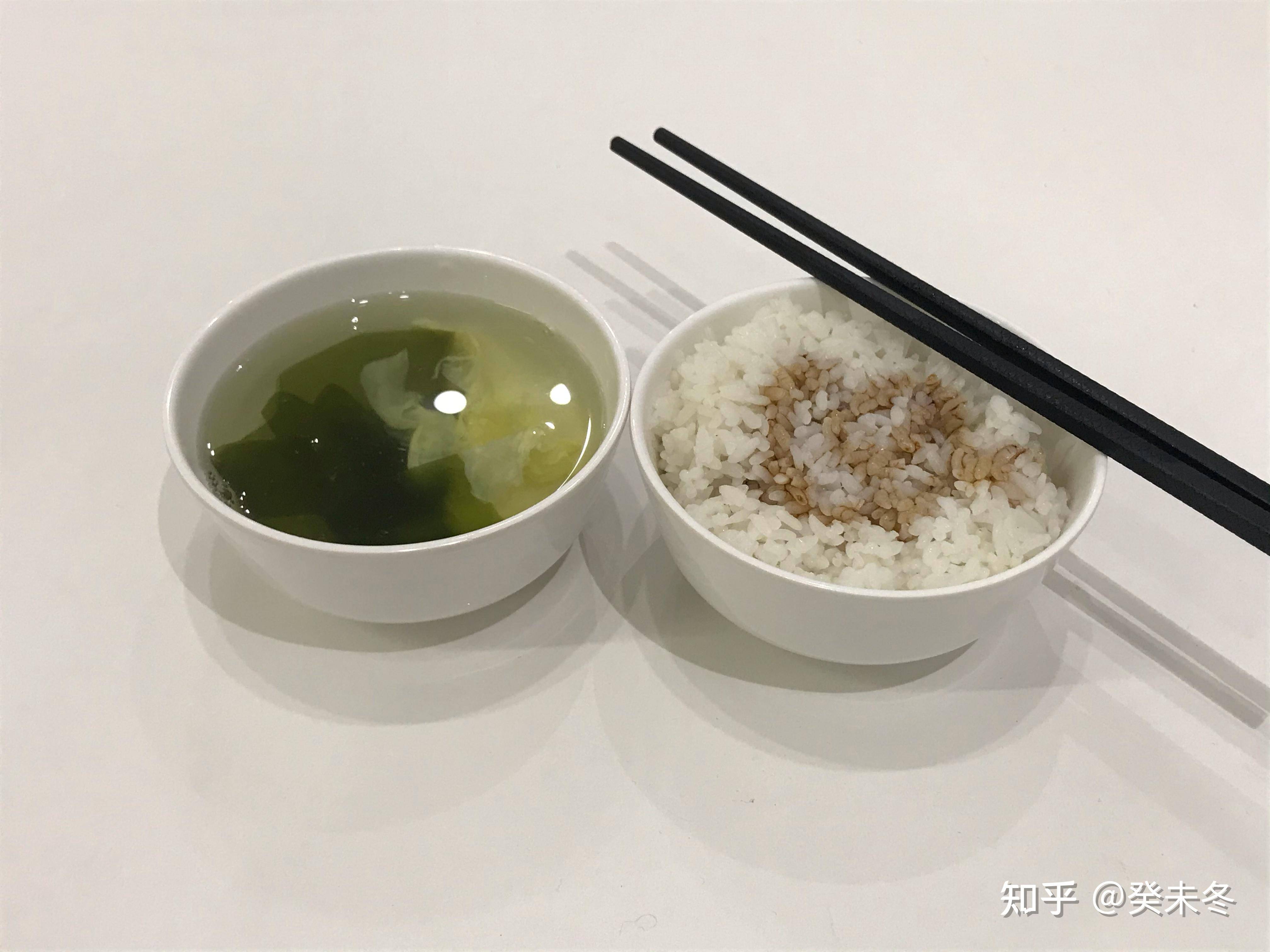 在食堂吃饭点一个菜会很丢人吗？  第3张