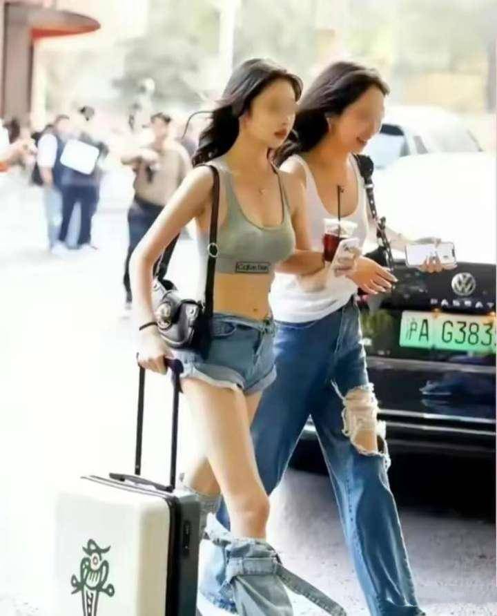 有没有什么笑死人不偿命的图片？  第1张