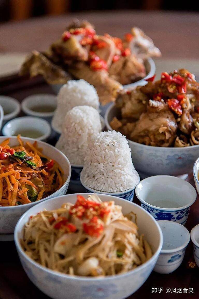 除了鸭脖、热干面，武汉还有哪些特色美食值得推荐？  第1张