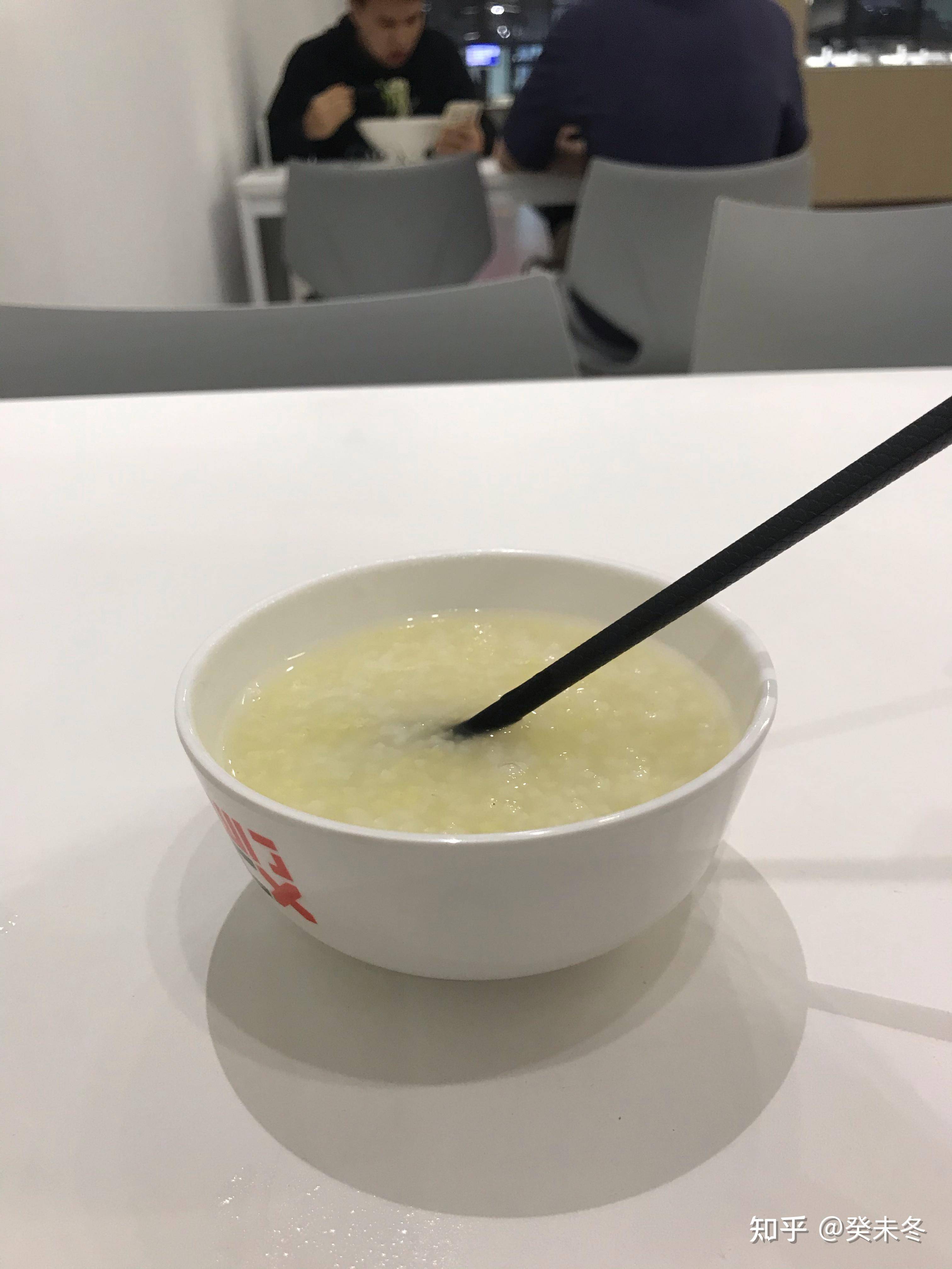 在食堂吃饭点一个菜会很丢人吗？  第4张