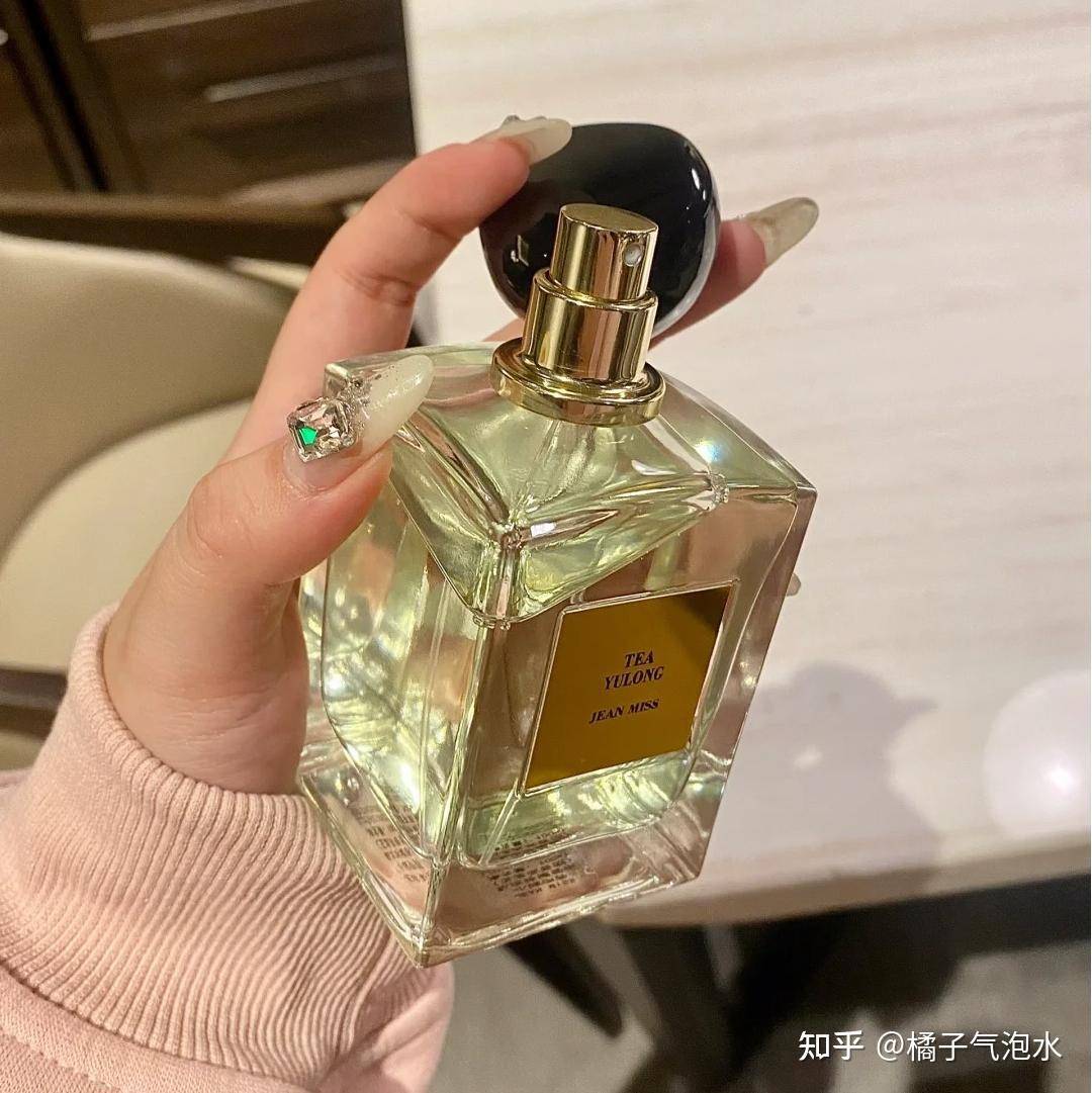 有没有什么香好闻留香持久的沐浴露推荐？  第4张
