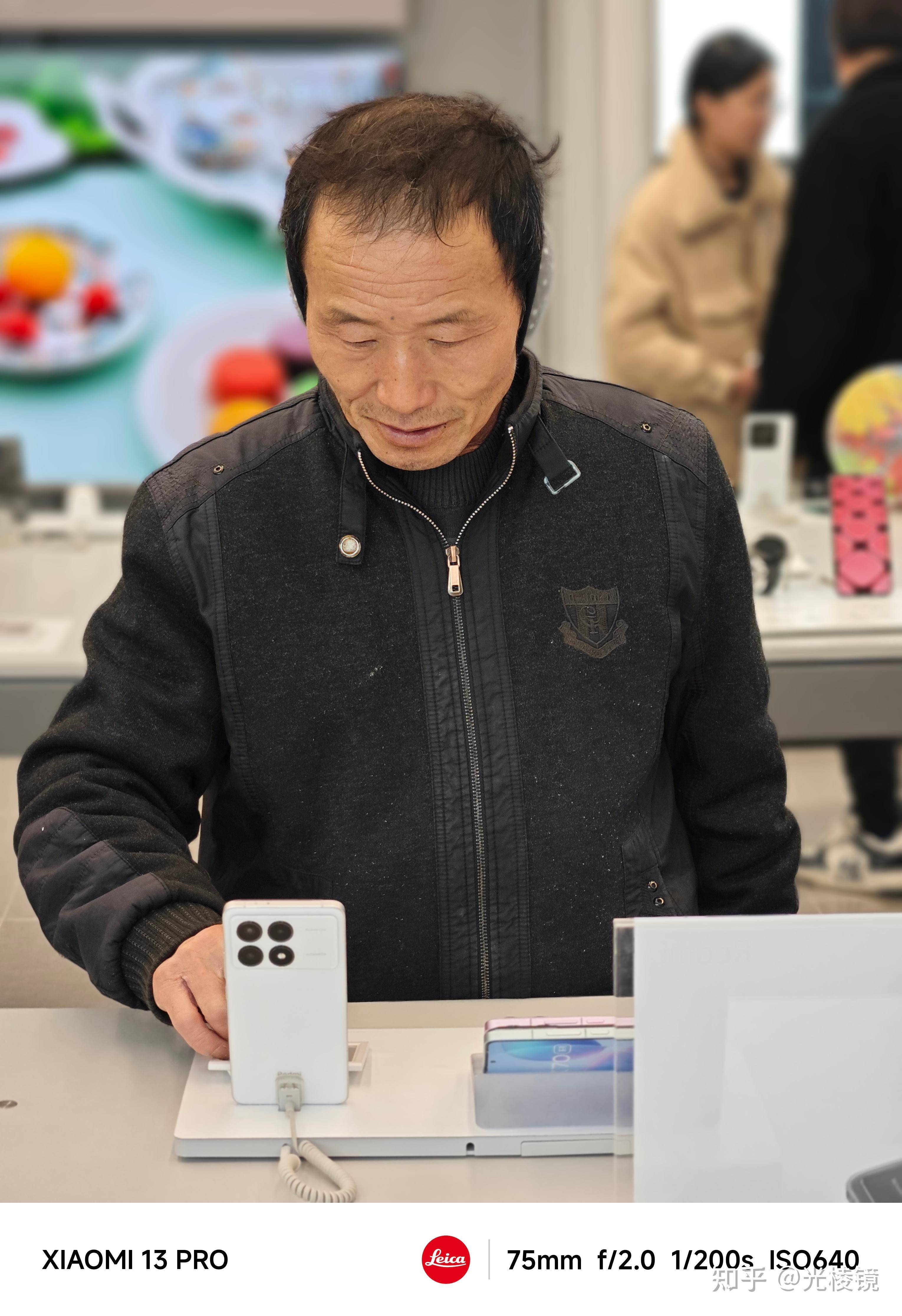 为什么小米把手机价格打下来，还被各种人骂？  第1张