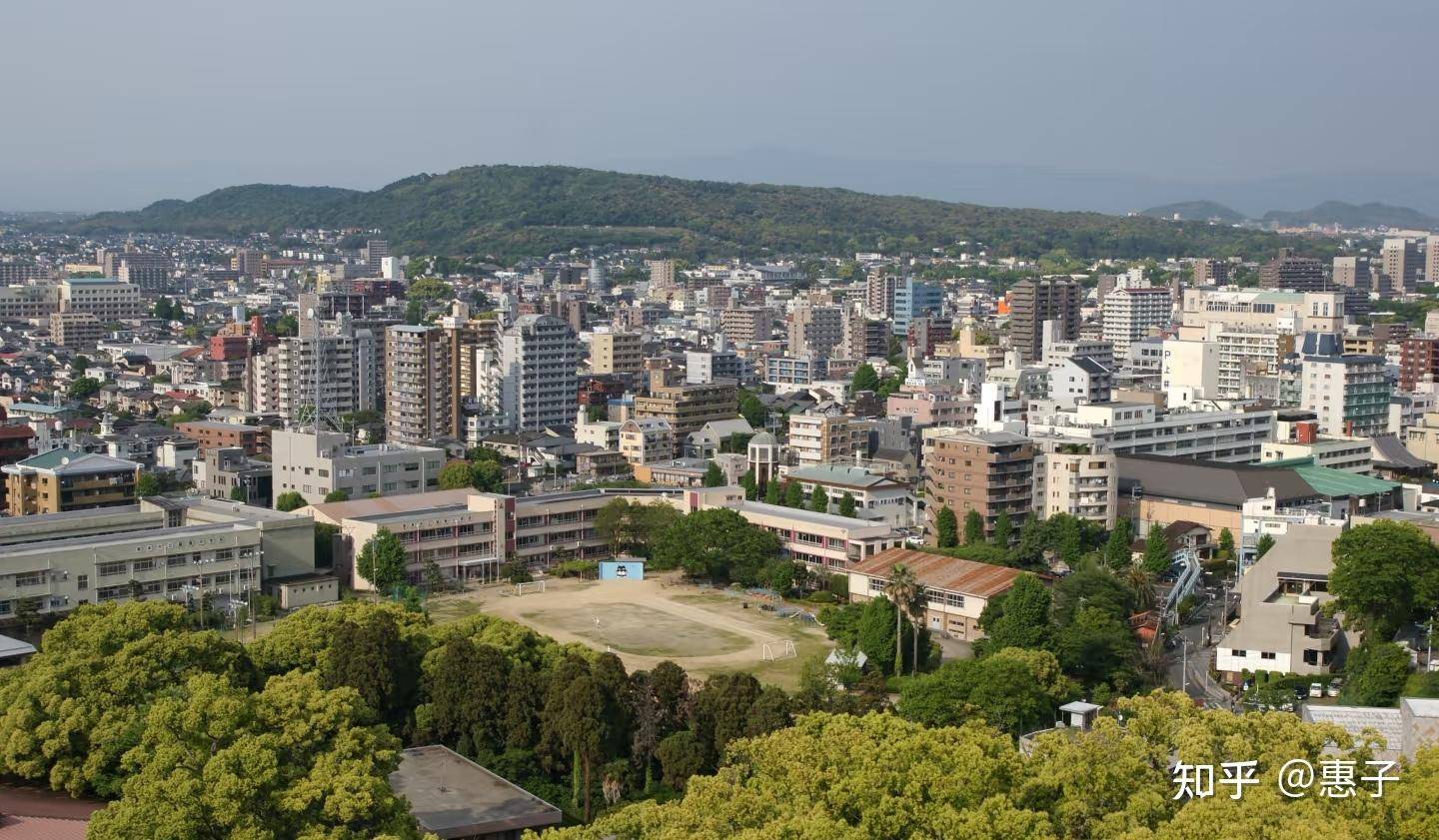 为什么日本动画从其他城市到东京的人，都会刻画成土包子一样的感觉？  第1张