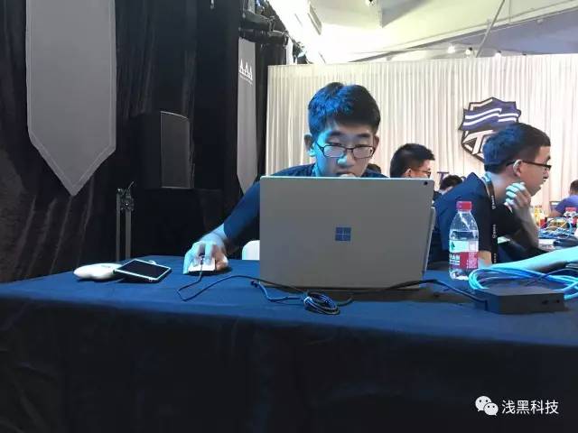 黑客们都用什么笔记本电脑？？  第1张
