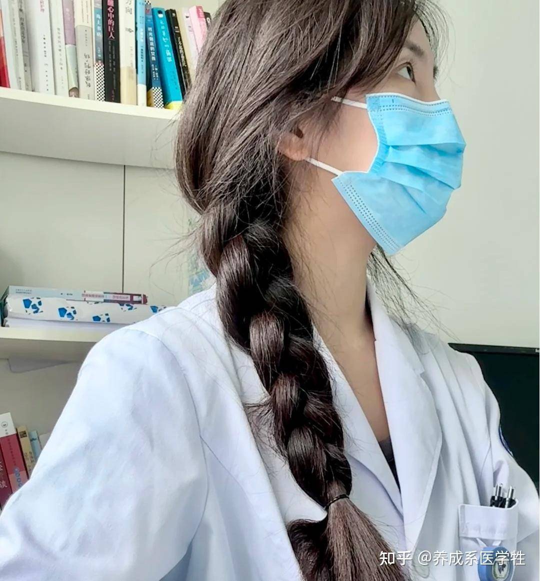 从专业角度来看，二硫化硒是不是比洗发水更适合去屑？  第1张
