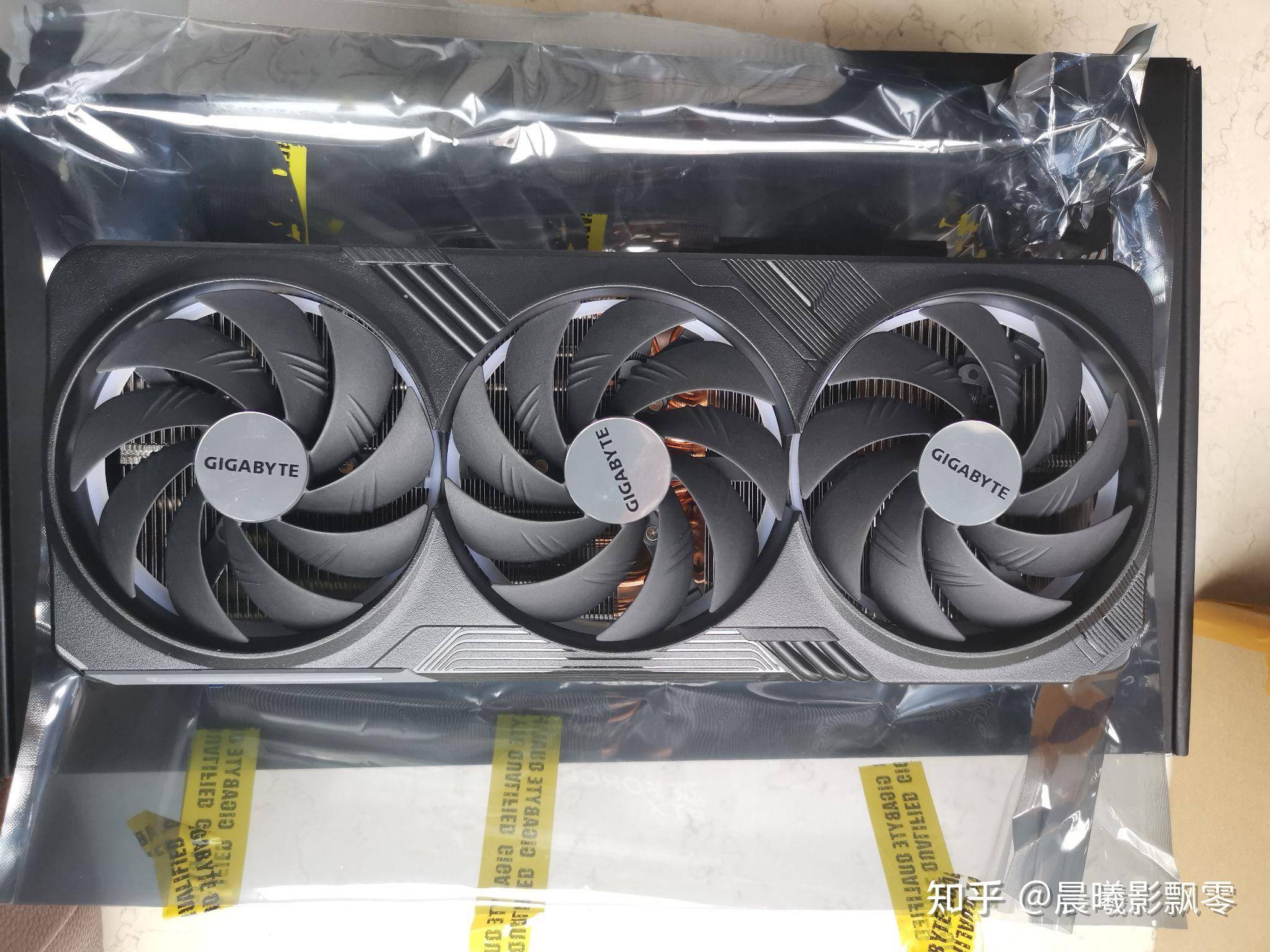 有一张巨强的显卡是什么体验？  第1张
